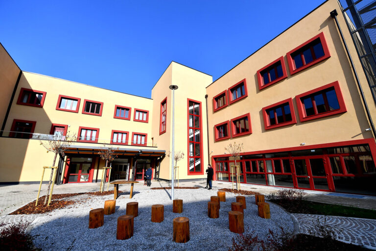 Milano-Adriano-scuola-Media-di-via-Adriano-3