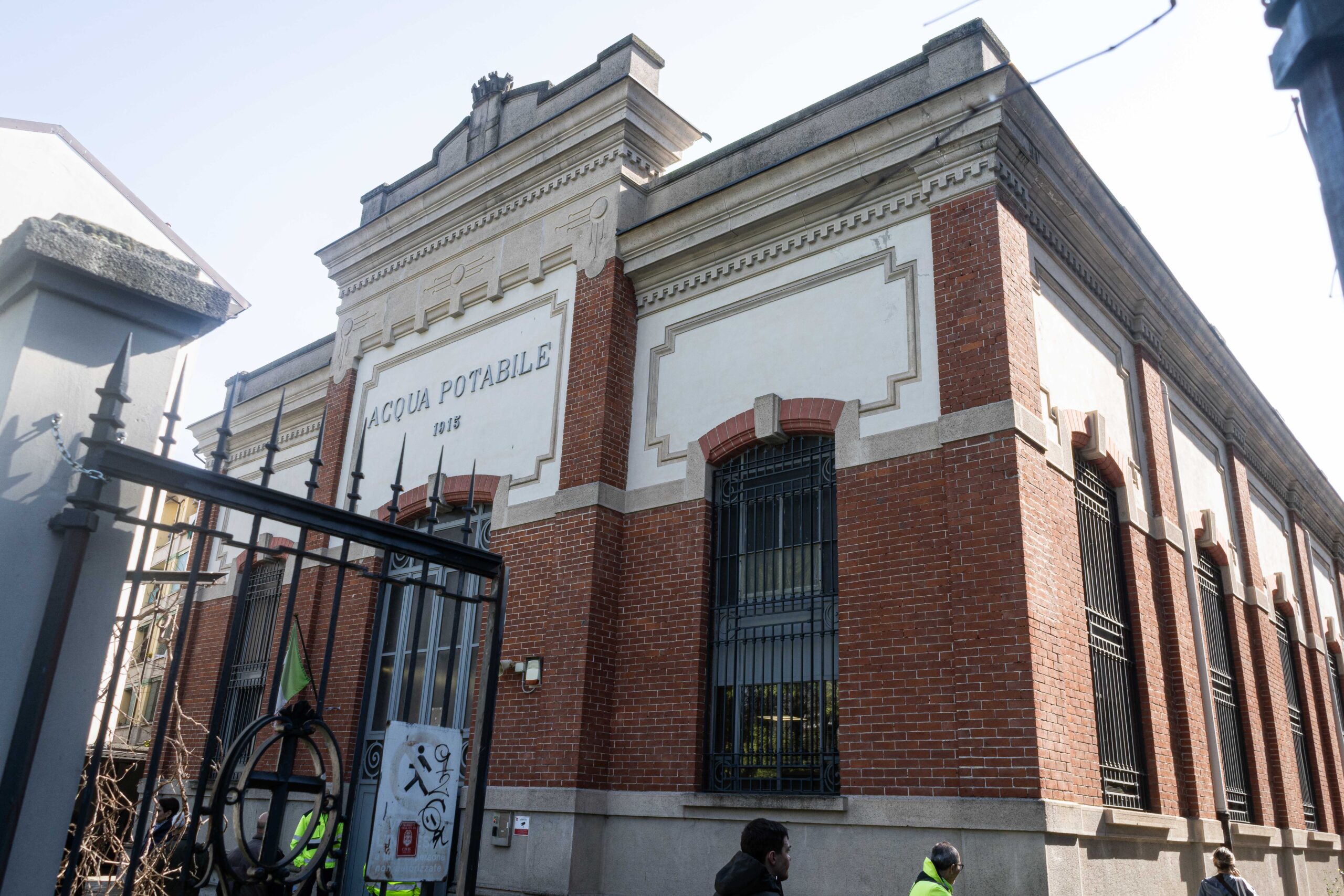 Milano, Visita centrale dell’acqua di via anfossi